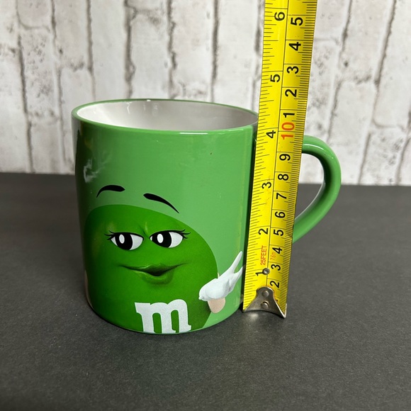 M&M’s green coffee mug - Picture 5 of 5